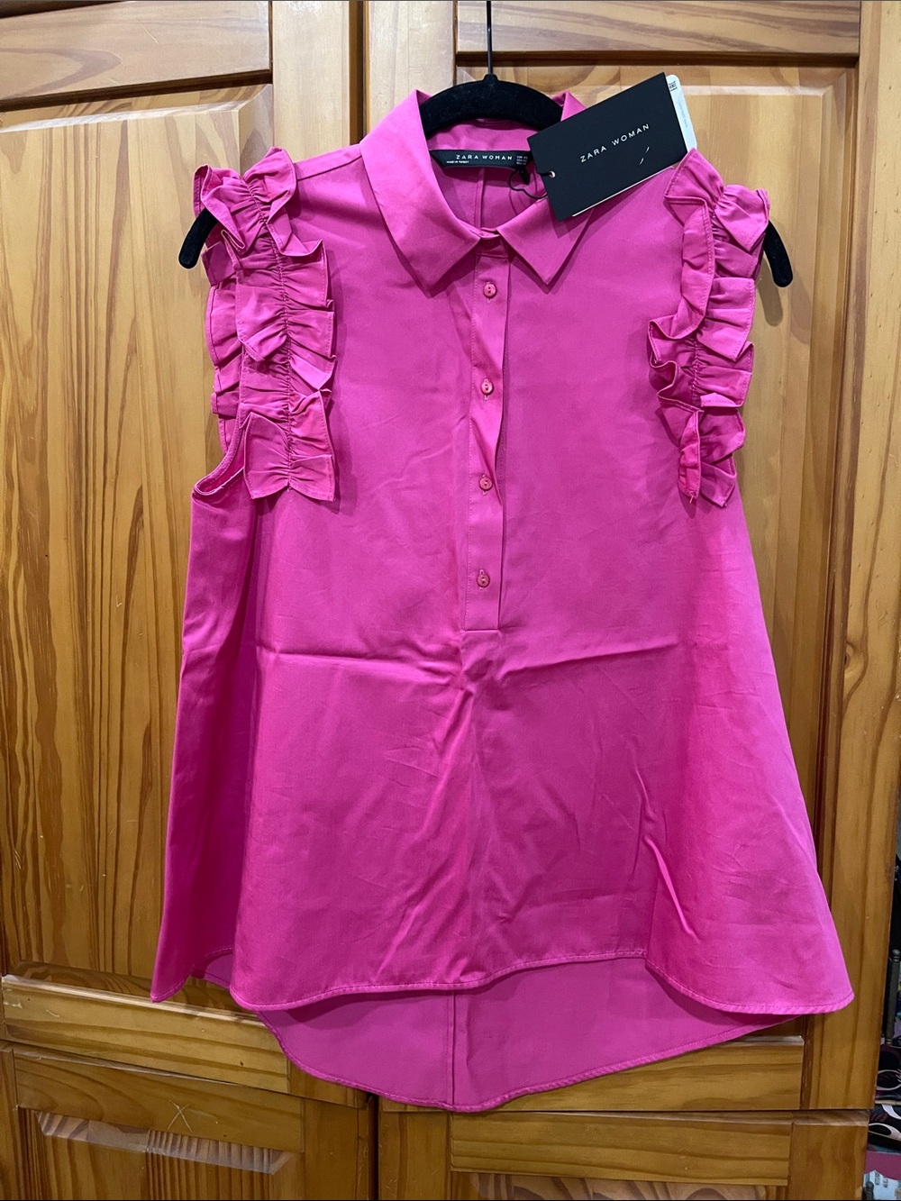 Zara New! Hot Pink Ruffle-Trim Sleeveless Collared Top